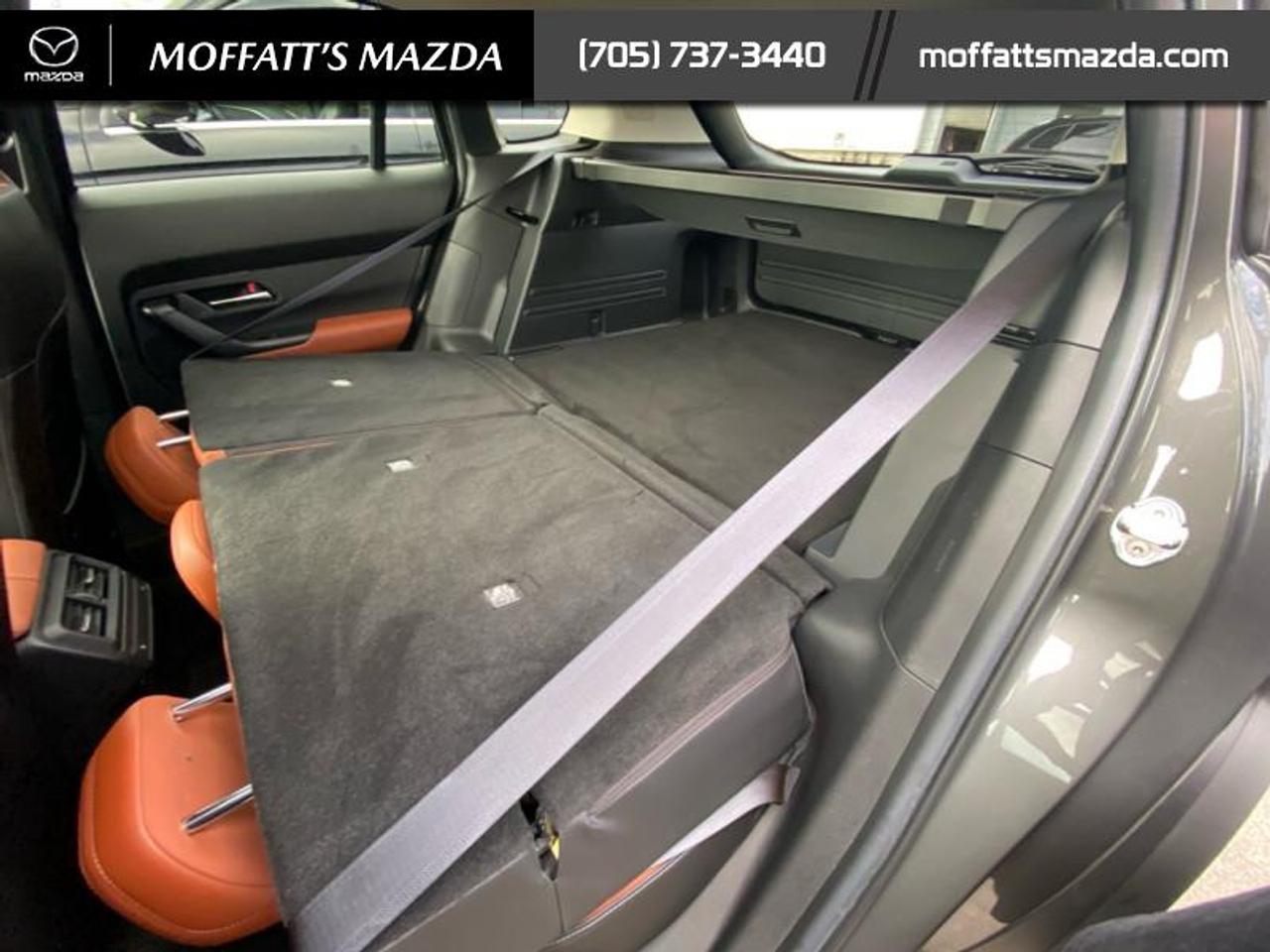 2024 Mazda CX-50 GT Photo