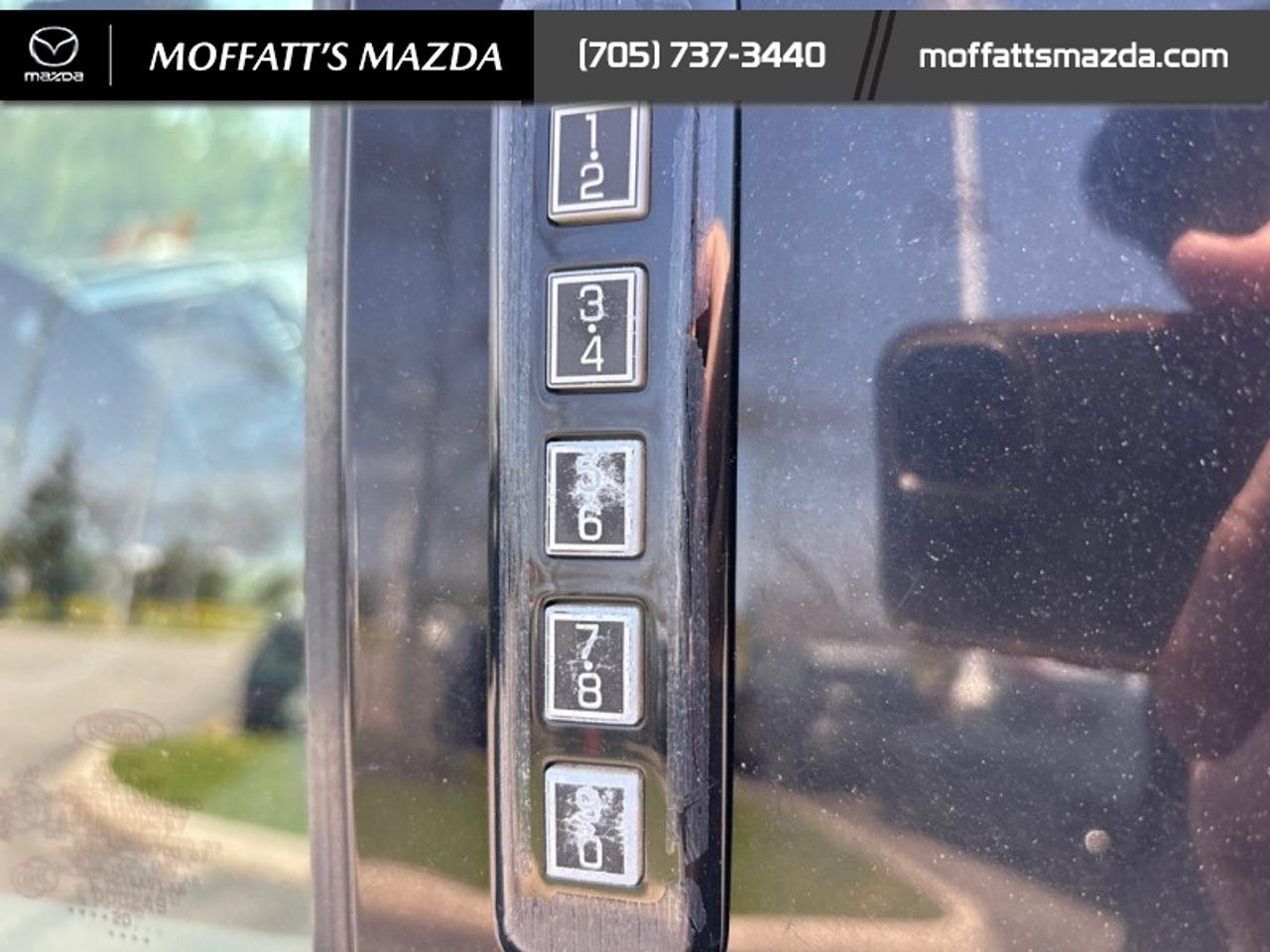 2020 Ford F-150 XLT Photo