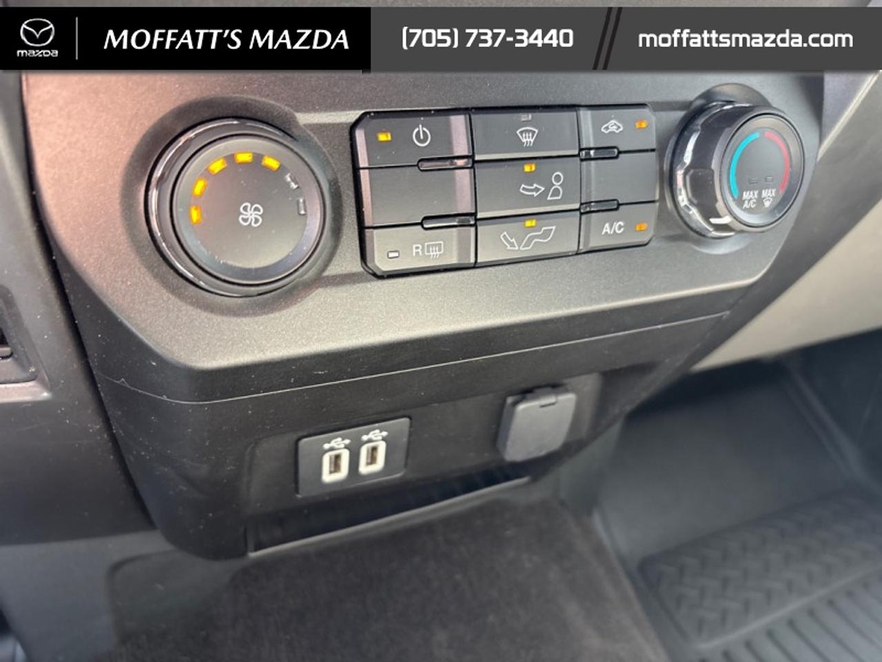 2020 Ford F-150 XLT Photo