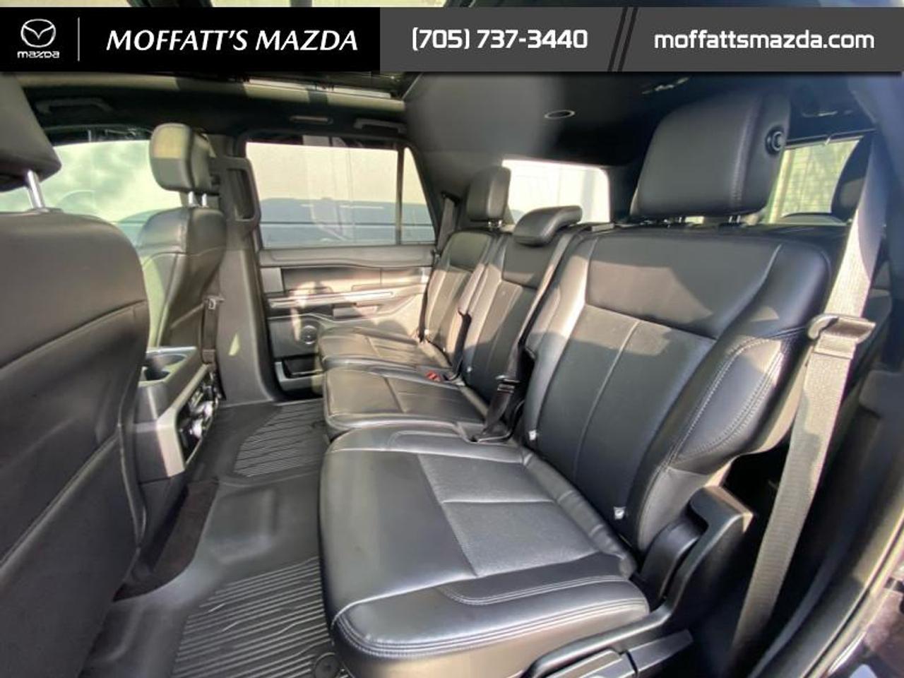 2020 Ford Expedition XLT Photo