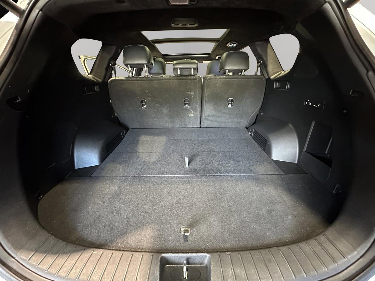 2023 Hyundai Santa Fe Ultimate Calligraphy | Reverse Cam | Heated Seats Photo