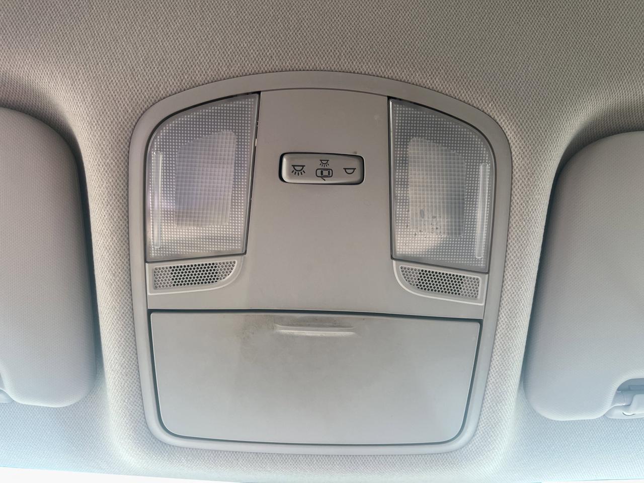 2020 Hyundai KONA Essential | Reverse Cam | Heated Seats Photo