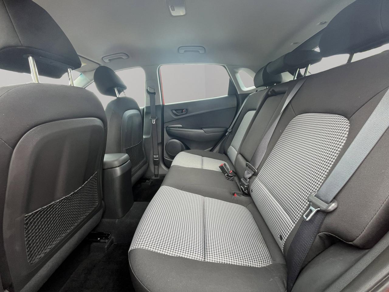 2020 Hyundai KONA Essential | Reverse Cam | Heated Seats Photo