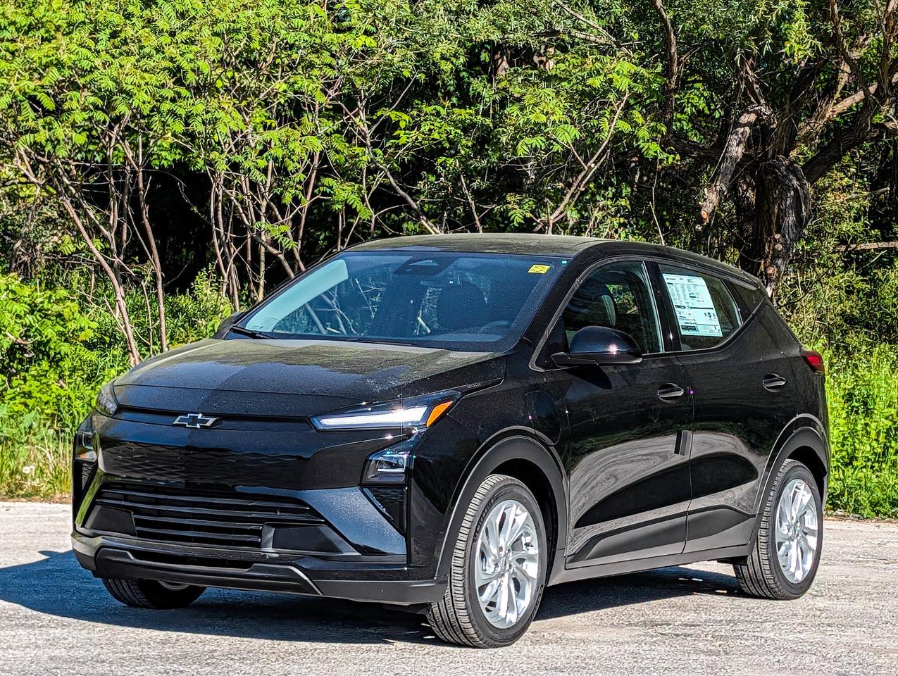 2027 Chevrolet Bolt LT Photo4