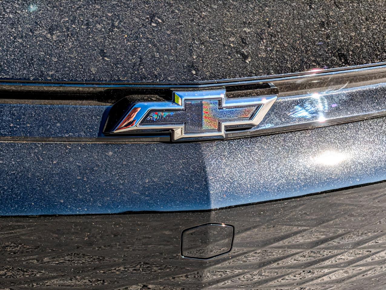 2027 Chevrolet Bolt LT Photo