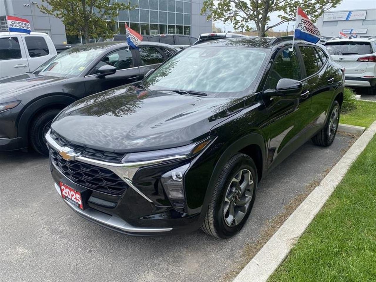 2025 Chevrolet Trax Fwd 4dr Lt Photo0