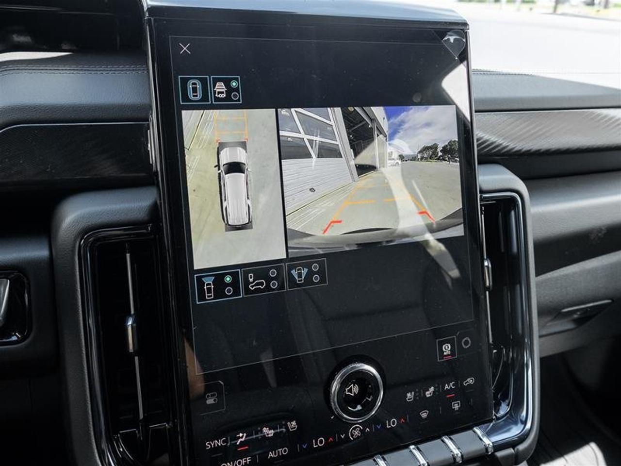2026 GMC Yukon XL AT4 Photo