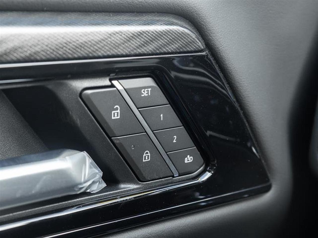 2026 GMC Yukon XL AT4 Photo