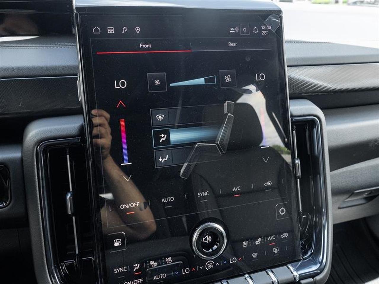 2026 GMC Yukon XL AT4 Photo