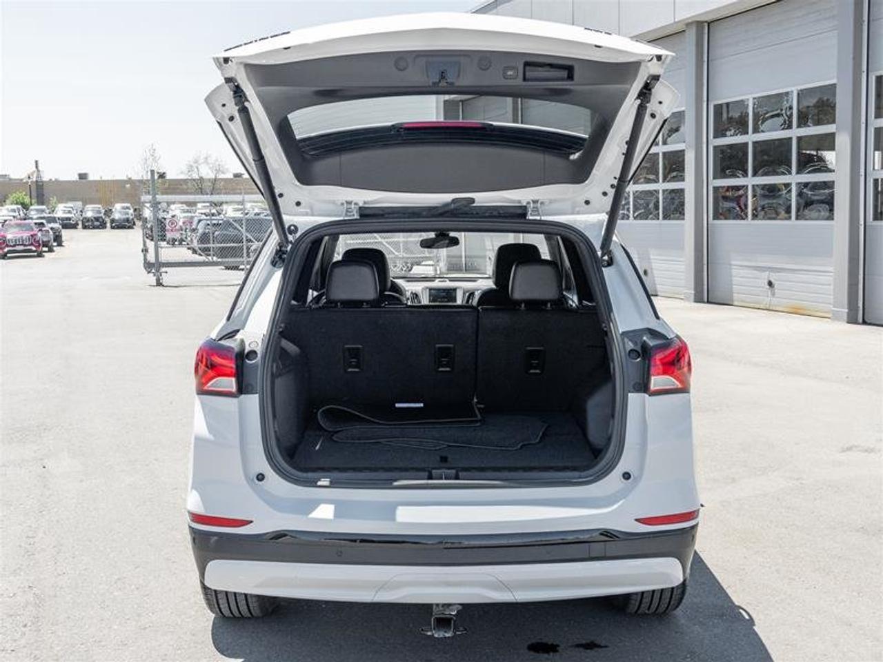 2024 Chevrolet Equinox AWD RS Photo