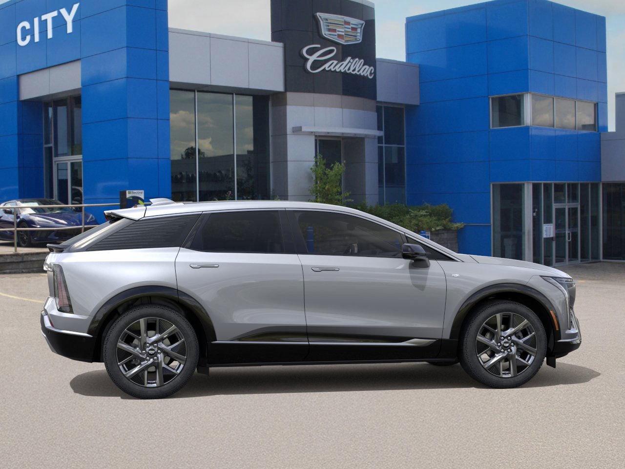 2026 Cadillac OPTIQ Luxury Photo4
