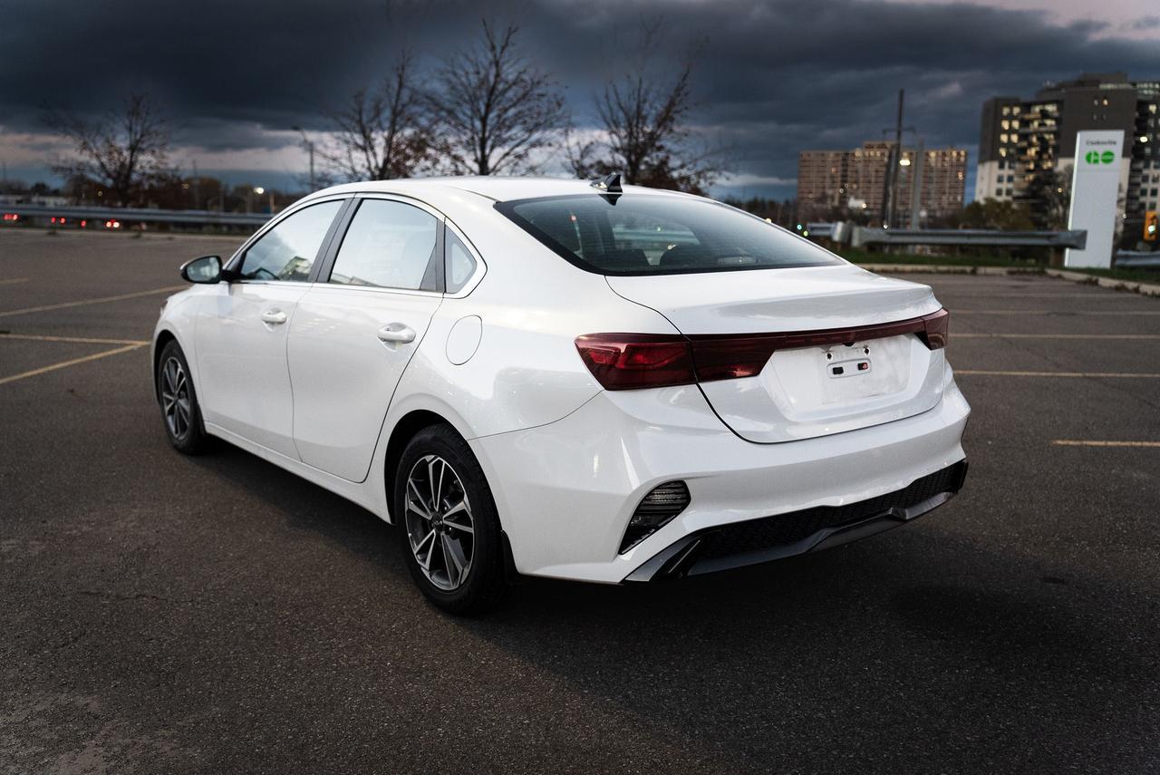 2023 Kia Forte EX| NO ACCIDENTS| CLEAN CARFAX| Photo