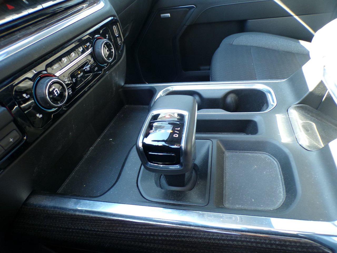 2023 Chevrolet Silverado 1500 Crew Cab 4x4 Rst / Short Box Photo