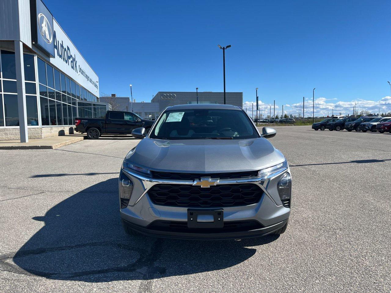 2024 Chevrolet Trax Fwd 4dr Ls Photo