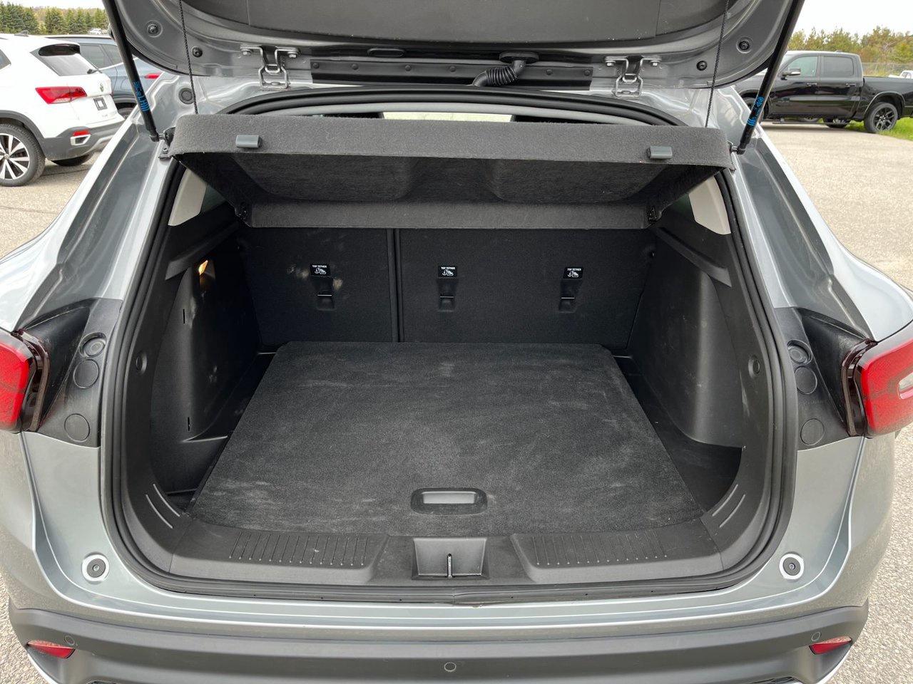 2025 Chevrolet Trax Fwd Lt Photo