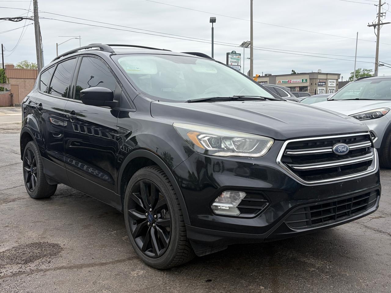 2018 Ford Escape SE Photo2