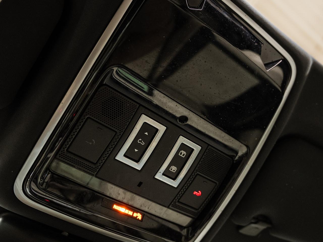 2018 Land Rover Range Rover Velar P380 S AWD | Nav | Pano roof | Leather | CarPlay Photo