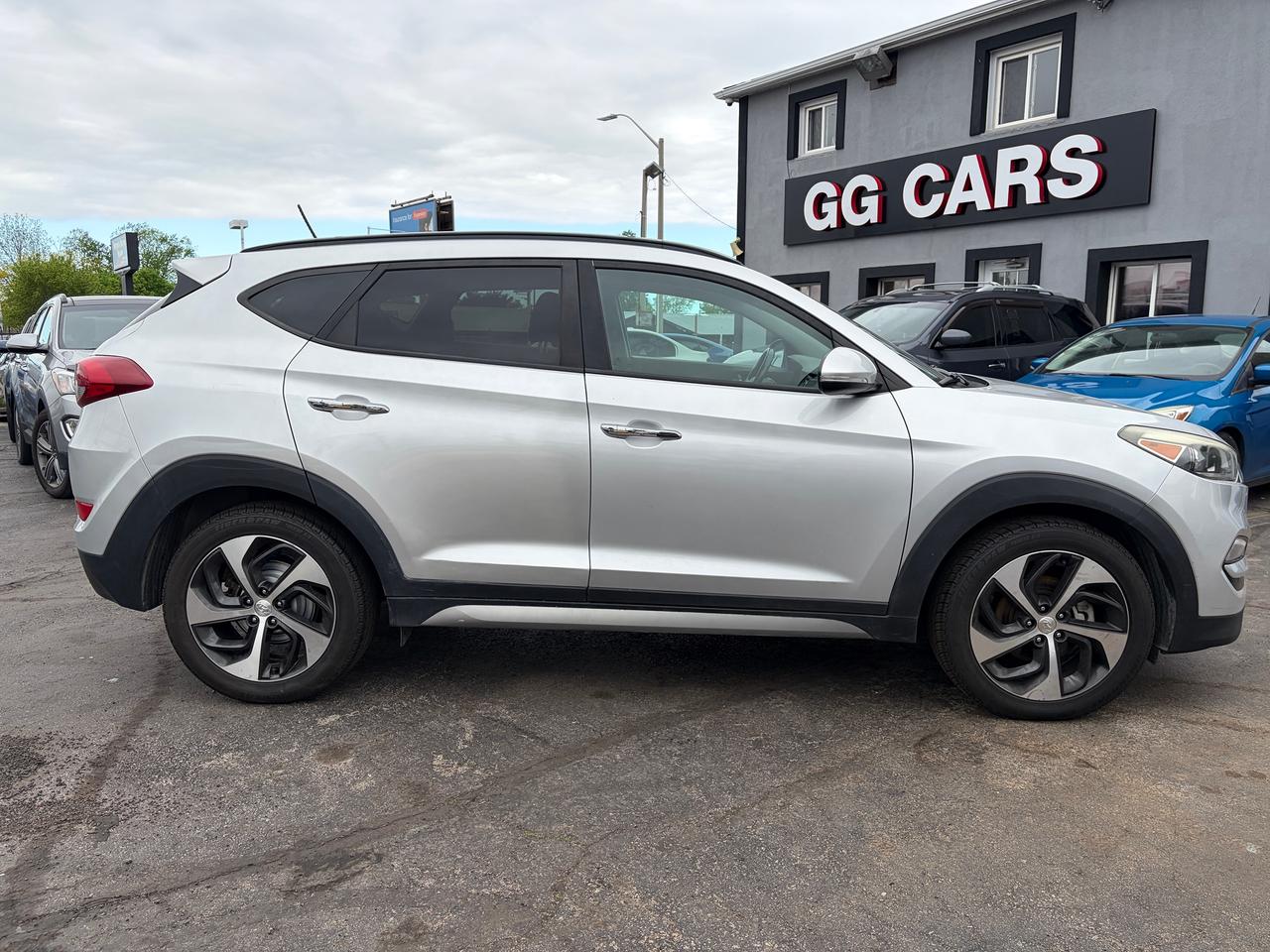 2017 Hyundai Tucson Limited Photo3