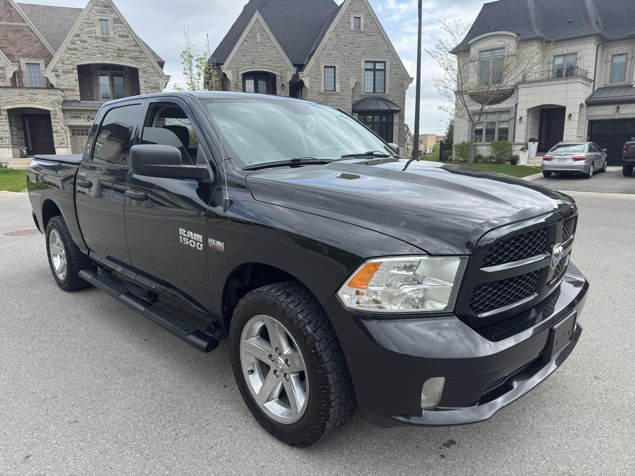 2017 RAM 1500 Express Photo