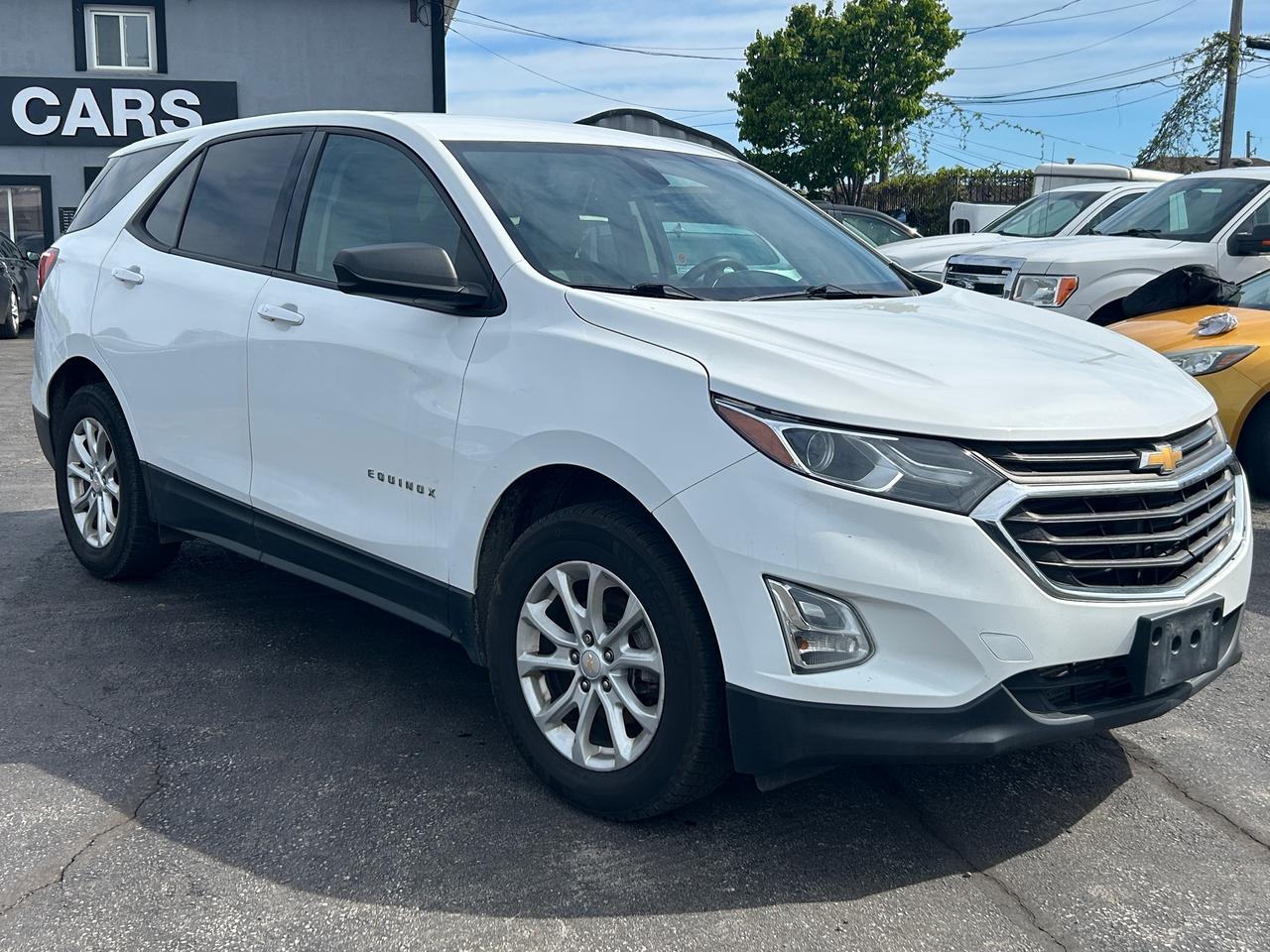 2019 Chevrolet Equinox LS Photo
