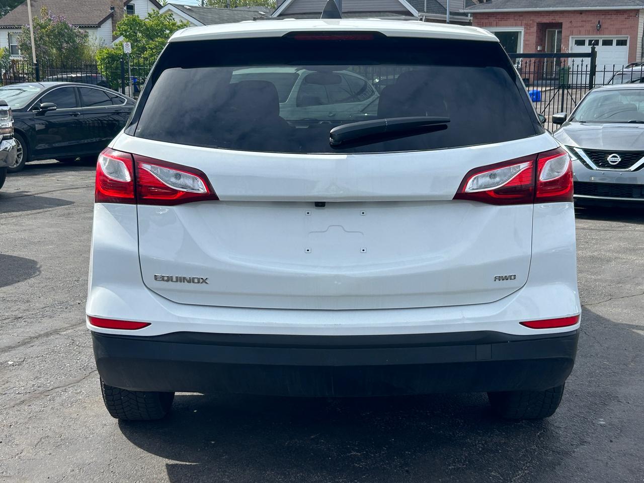 2019 Chevrolet Equinox LS Photo