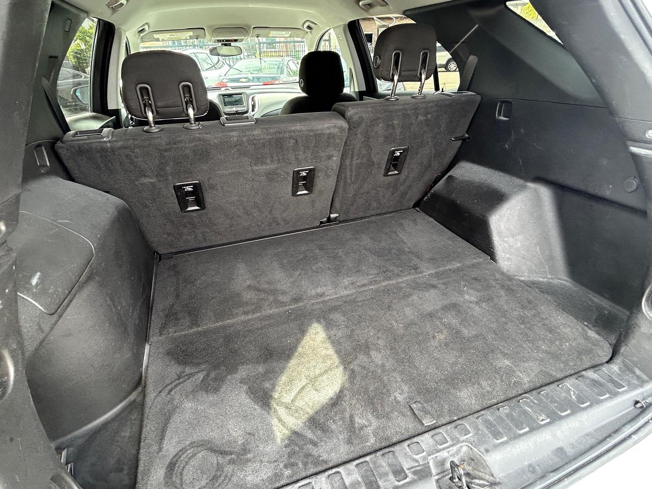 2019 Chevrolet Equinox LS Photo