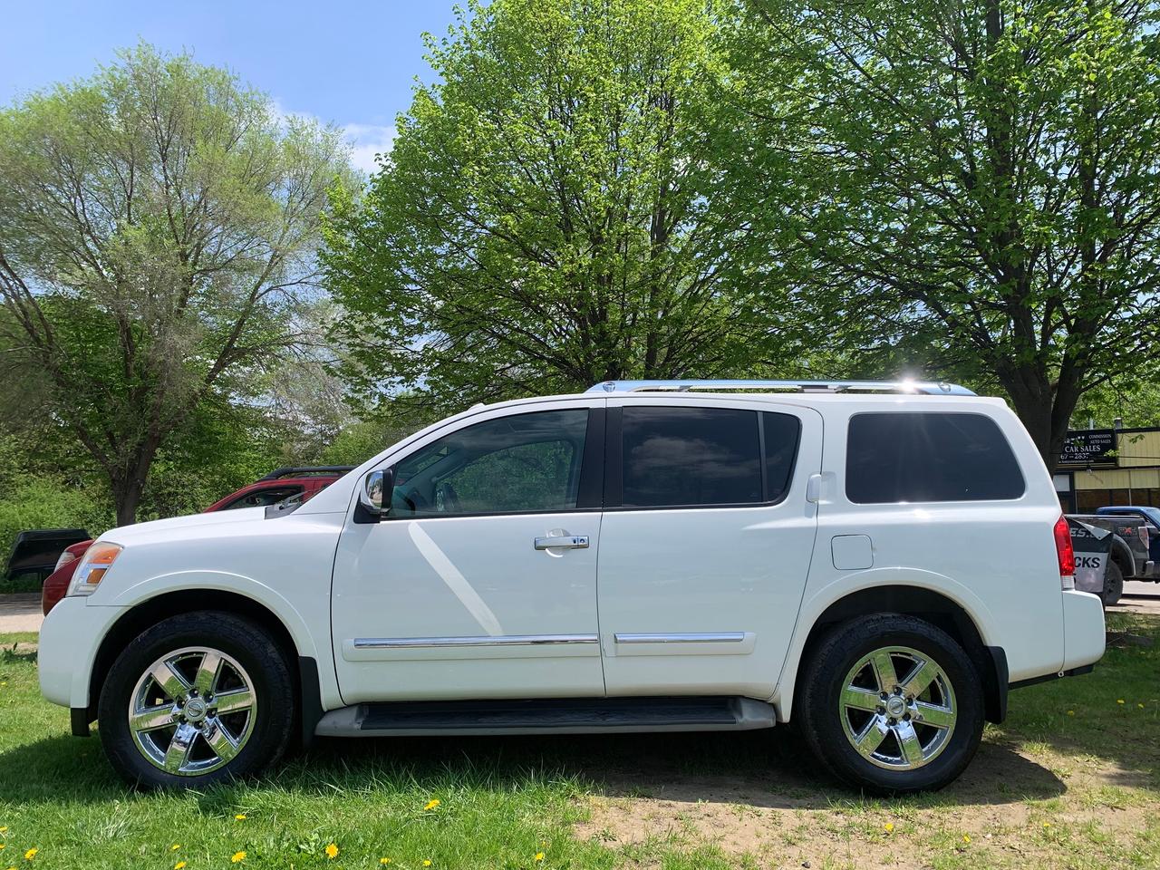2011 Nissan Armada Platinum Certified 7 Passenger Photo2