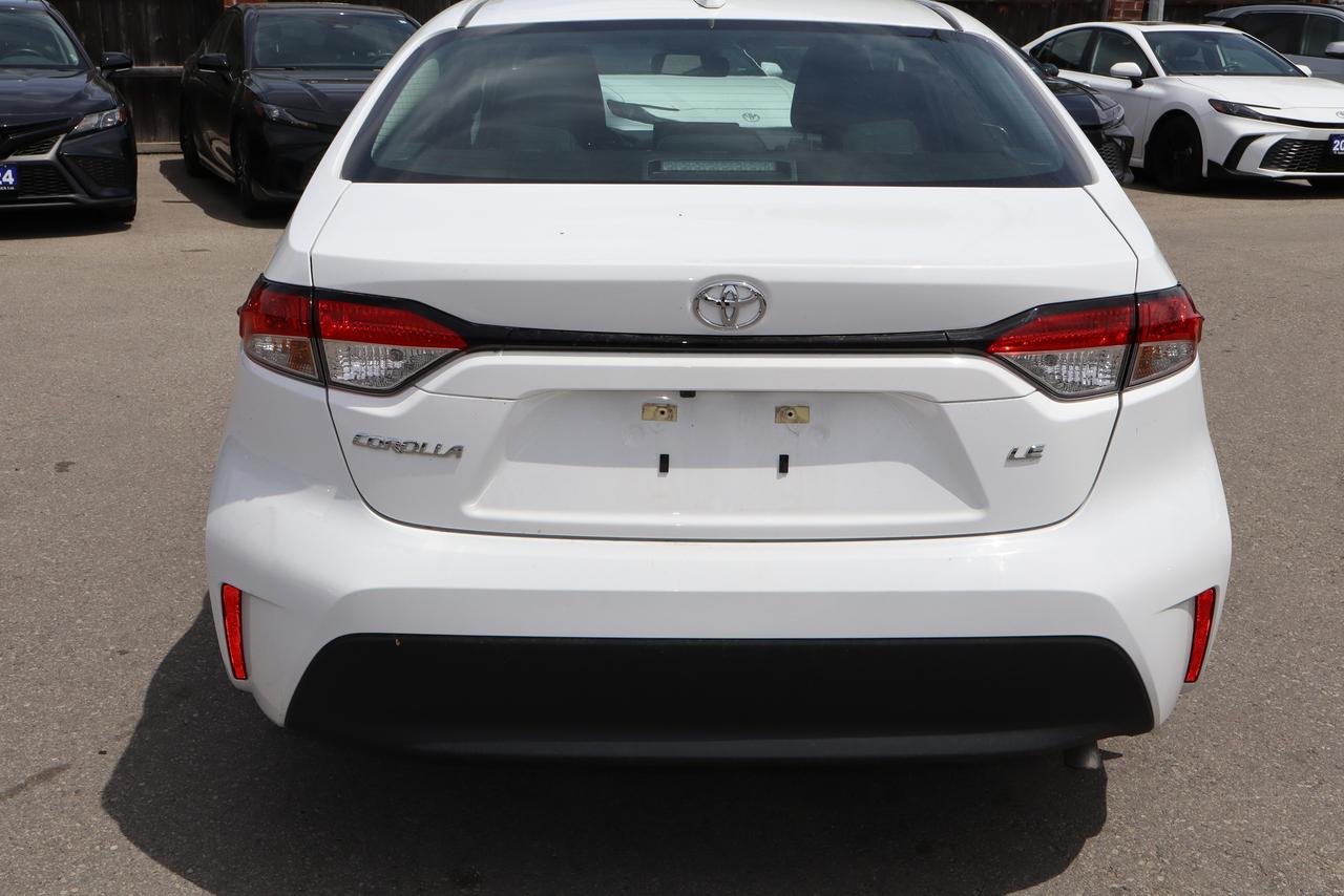 2025 Toyota Corolla LE Plus Sunroof Photo