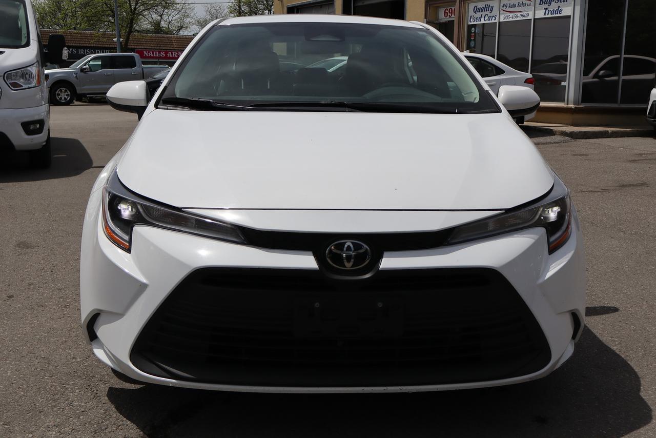 2025 Toyota Corolla LE Plus Sunroof Photo