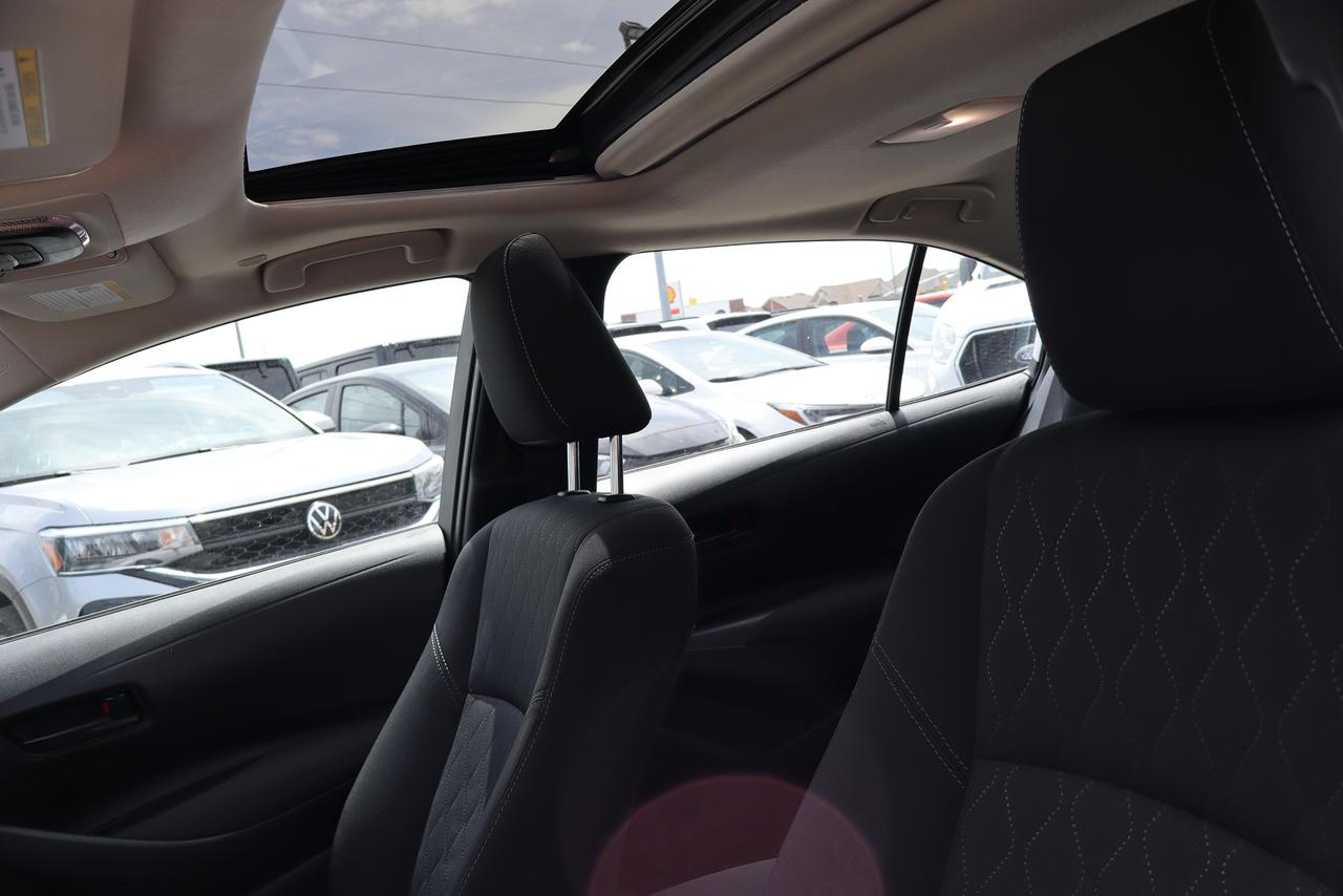 2025 Toyota Corolla LE Plus Sunroof Photo