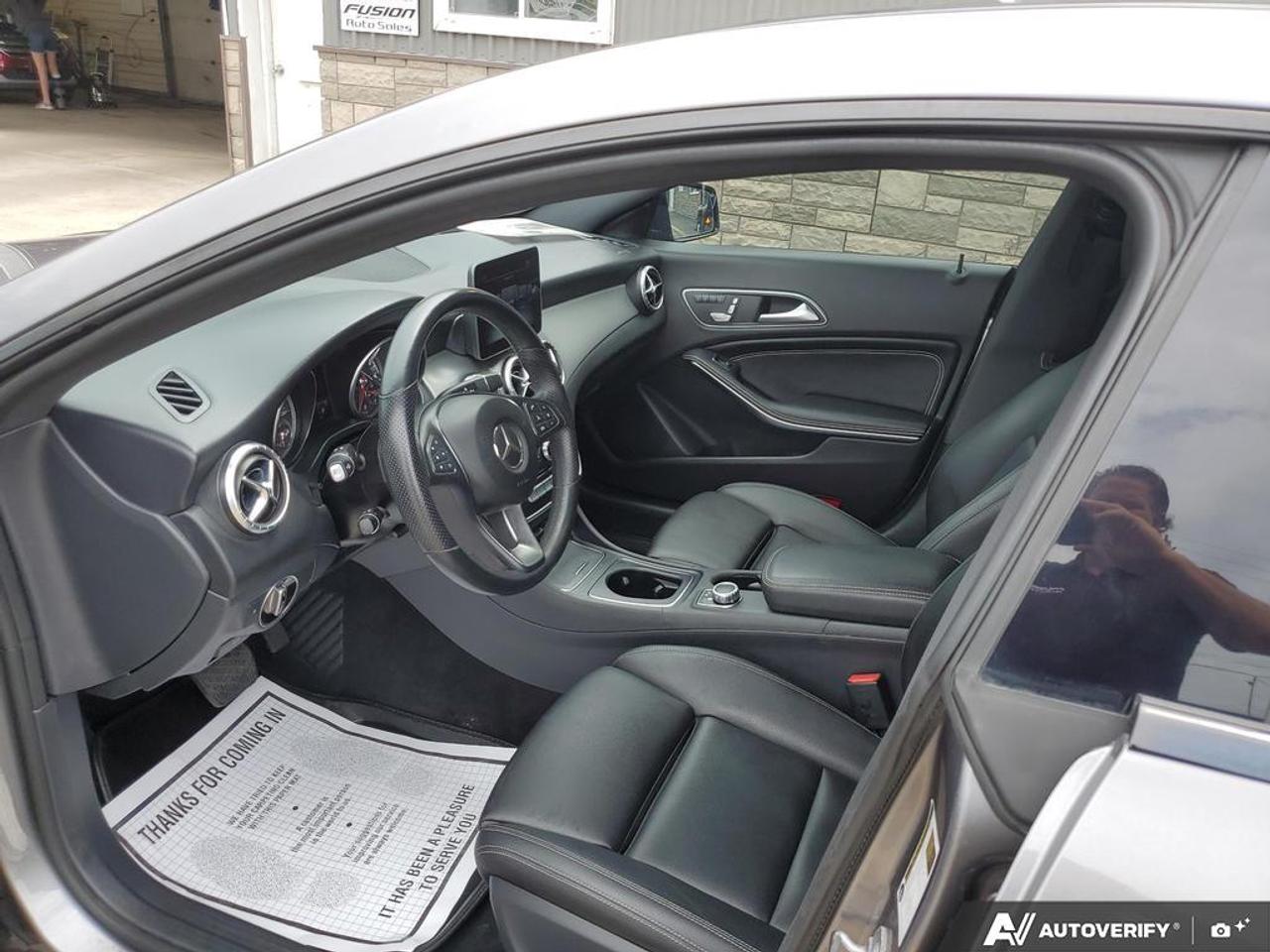 2019 Mercedes-Benz CLA-Class CLA 250-AWD-LEATHER-NAVIGATION-SUNROOF-REAR CAMERA Photo