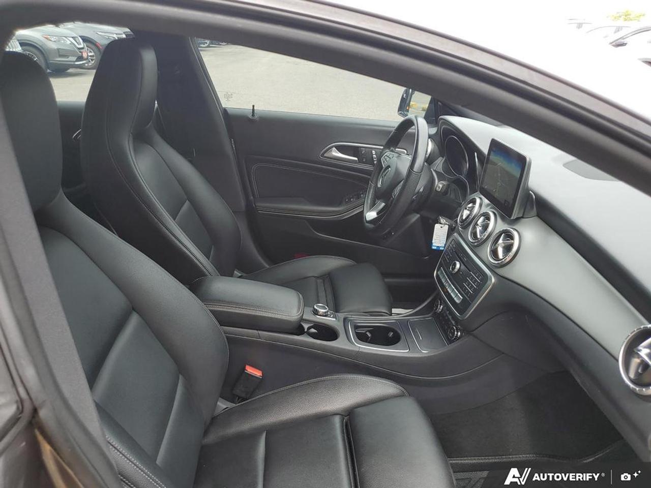 2019 Mercedes-Benz CLA-Class CLA 250-AWD-LEATHER-NAVIGATION-SUNROOF-REAR CAMERA Photo