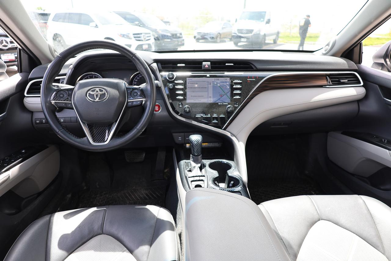 2018 Toyota Camry XLE - LEATHER|PANOROOF|CAMERA|NAVIGATION Photo