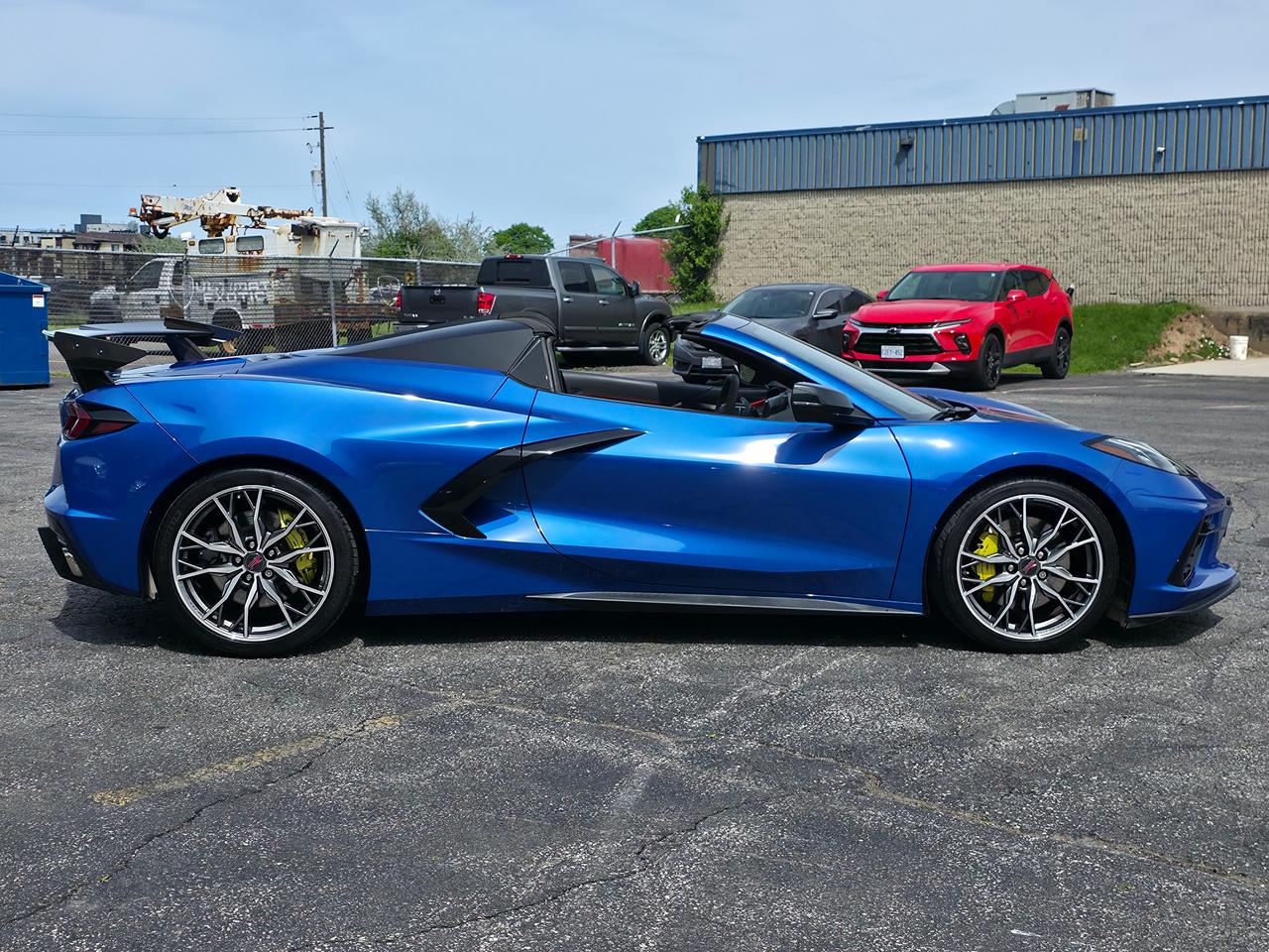 2023 Chevrolet Corvette 3LT Z51 w/MagRide *LOW MILEAGE* Photo3