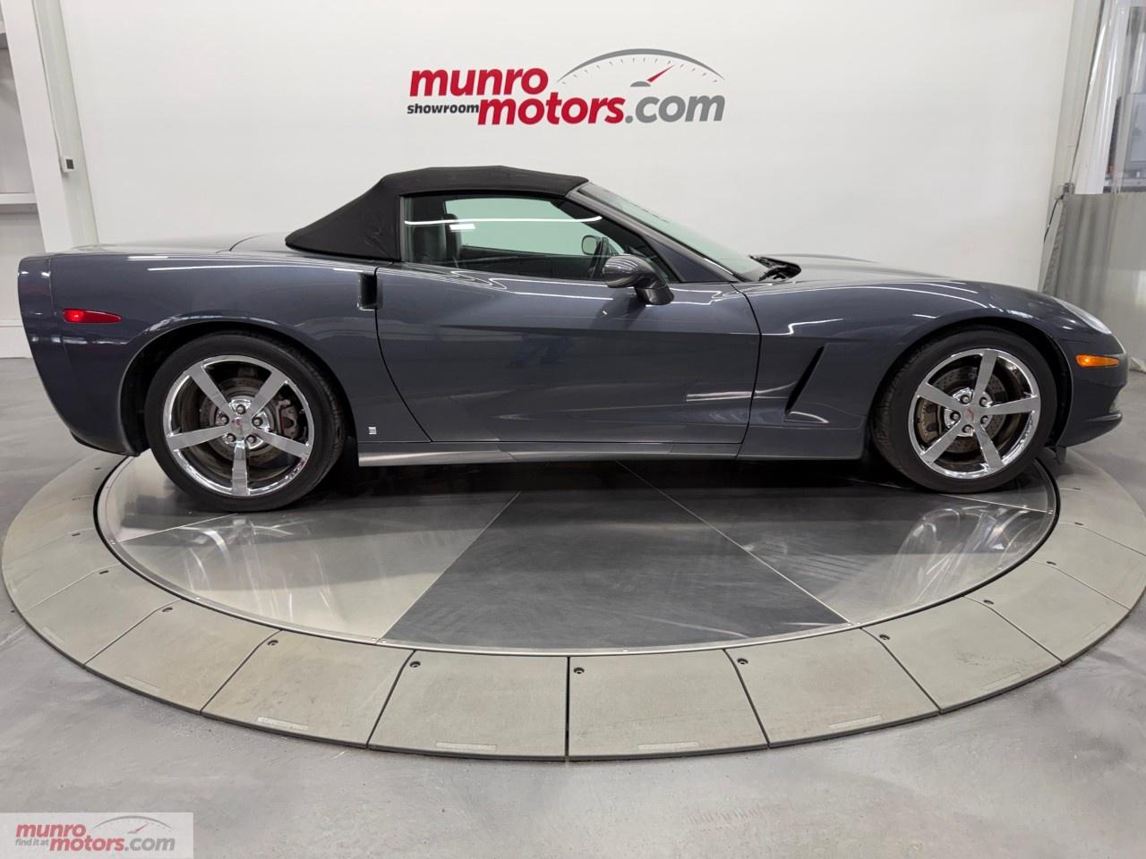 2009 Chevrolet Corvette Convertible 3LT Photo