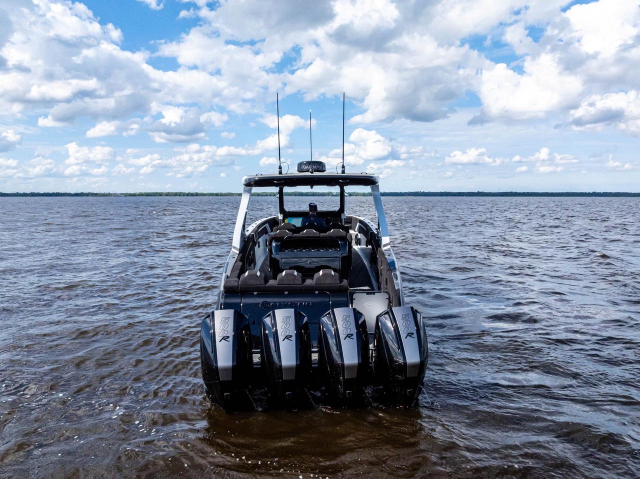 2027 Mystic Powerboats M4200 Center Console High-performance luxury center console is powered by quad 2026 Mercury Racing 500R outboards producing a combined 2,000 HP. Featuring a modified-vee fibreglass hull, joystick control, Seakeeper stabil Photo2