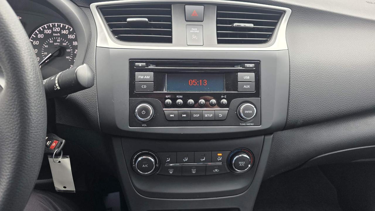 2016 Nissan Sentra 1.8 S Photo