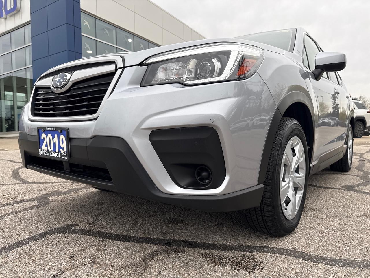 2019 Subaru Forester 2.5i NO ACCIDENTS! LOW KM! 2 SETS OF TIRES! Photo