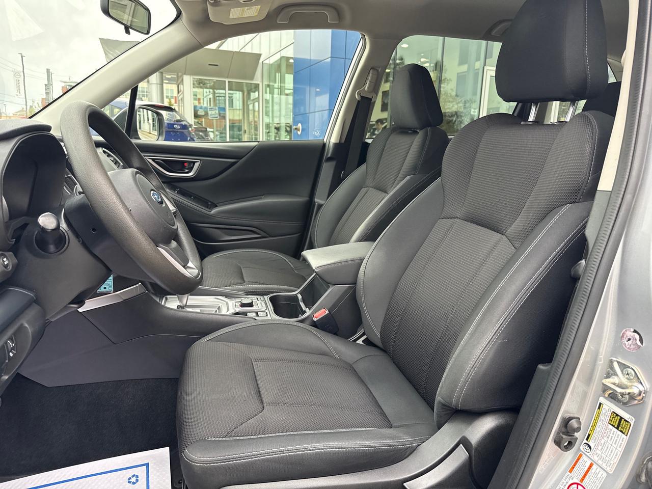2019 Subaru Forester 2.5i NO ACCIDENTS! LOW KM! 2 SETS OF TIRES! Photo