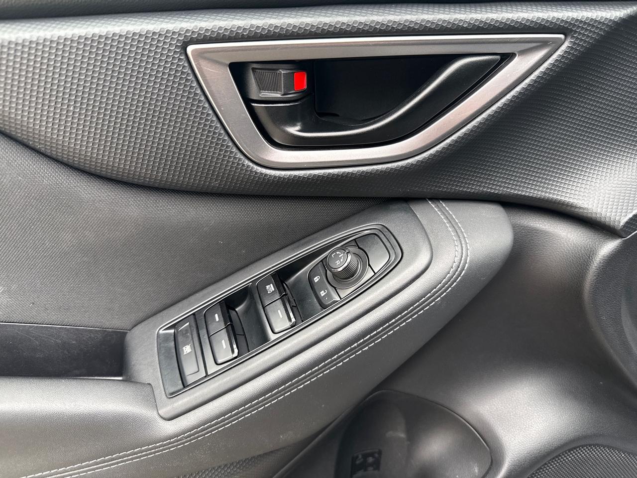 2019 Subaru Forester 2.5i NO ACCIDENTS! LOW KM! 2 SETS OF TIRES! Photo
