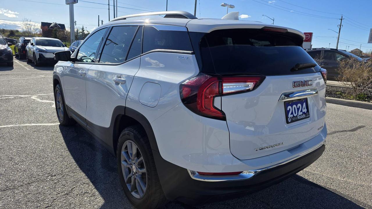 2024 GMC Terrain NO ACCIDENTS! SLT! Photo