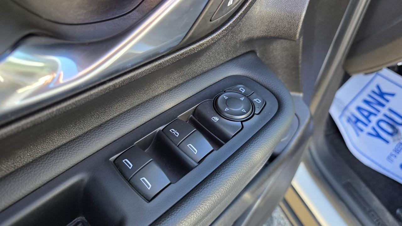 2024 GMC Terrain NO ACCIDENTS! SLT! Photo