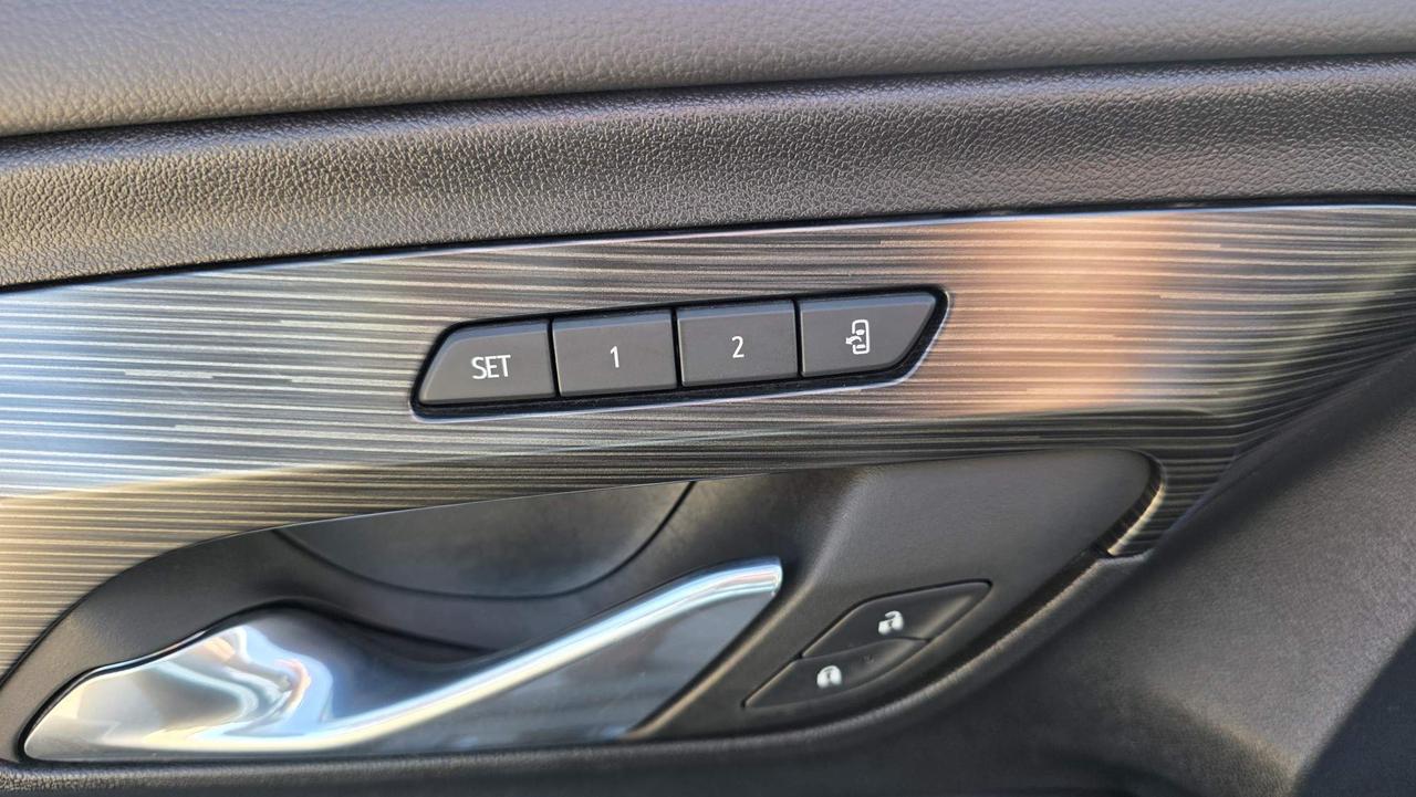 2024 GMC Terrain NO ACCIDENTS! SLT! Photo