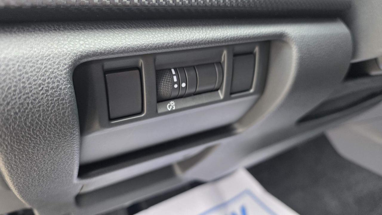 2024 Subaru XV Crosstrek Convenience NO ACCIDENTS! ONE OWNE! Photo