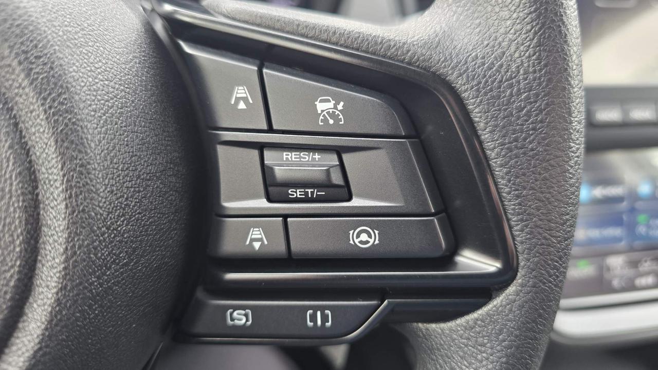 2024 Subaru XV Crosstrek Convenience NO ACCIDENTS! ONE OWNE! Photo