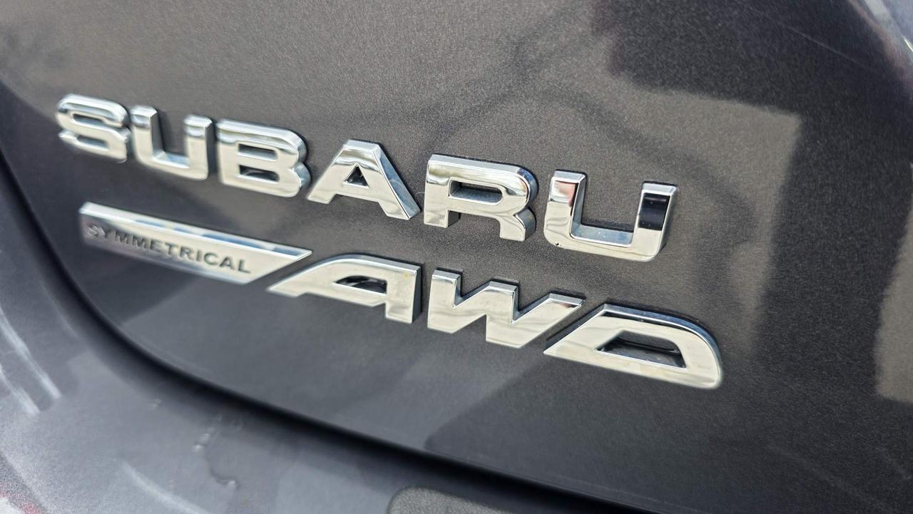 2024 Subaru XV Crosstrek Convenience NO ACCIDENTS! ONE OWNE! Photo