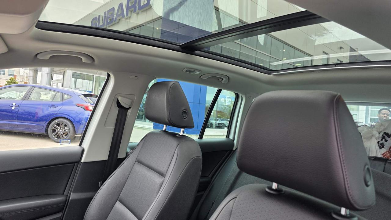 2015 Volkswagen Tiguan Trendline NO ACCIDENTS! LOW KM! Photo