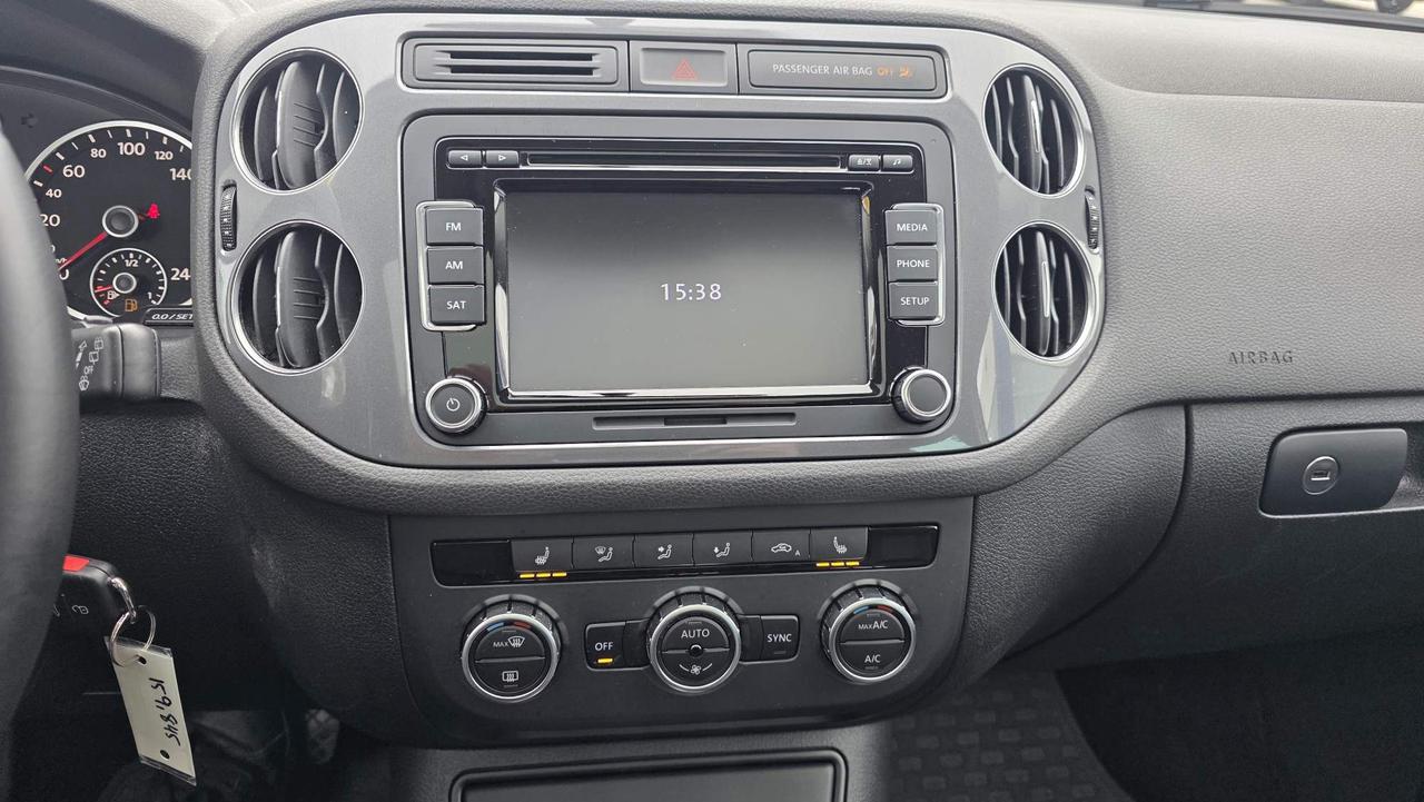 2015 Volkswagen Tiguan Trendline NO ACCIDENTS! LOW KM! Photo