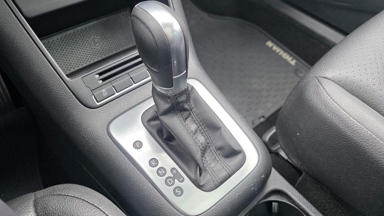 2015 Volkswagen Tiguan Trendline NO ACCIDENTS! LOW KM! Photo