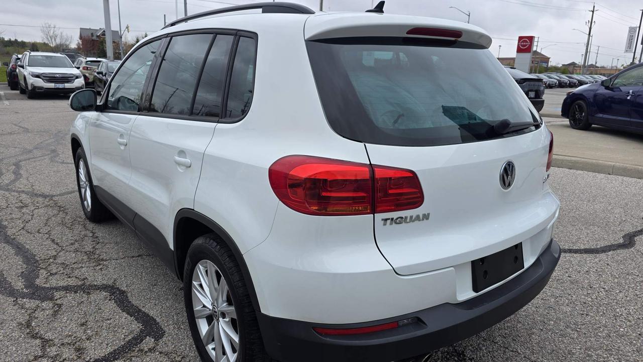 2015 Volkswagen Tiguan Trendline NO ACCIDENTS! LOW KM! Photo2